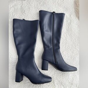 Aerosoles Navy Blue Knee-High Women's Boots size 8